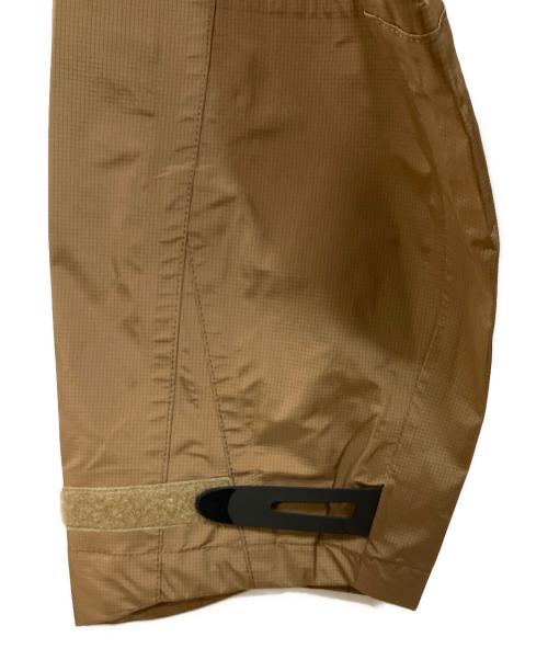 grn outdoor（ジーアールエヌ アウトドア）grn outdoor (ジーアールエヌ アウトドア) MK5アノラックジャケット ブラウン サイズ:SIZE XL 未使用品の古着・服飾アイテム