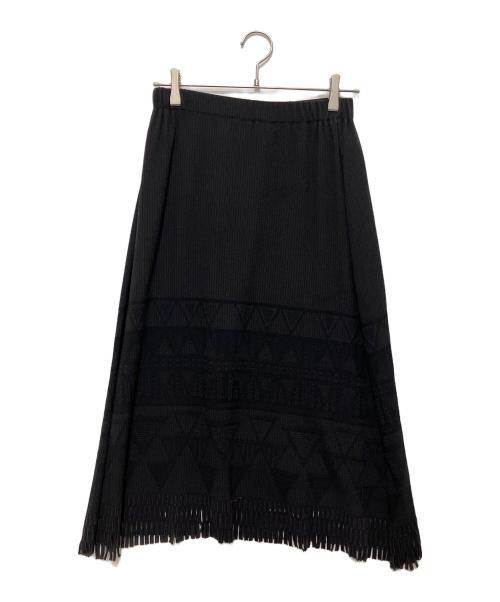 A-POC ABLE ISSEY MIYAKE（エイポック エイブル イッセイ ミヤケ）A-POC ABLE ISSEY MIYAKE (エイポック エイブル イッセイ ミヤケ) フリンジスカート ブラック サイズ:2の古着・服飾アイテム