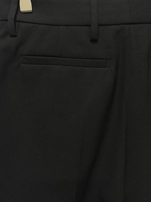 PRADA（プラダ）PRADA (プラダ) プレート付きベルトショートパンツ ブラック サイズ:38の古着・服飾アイテム