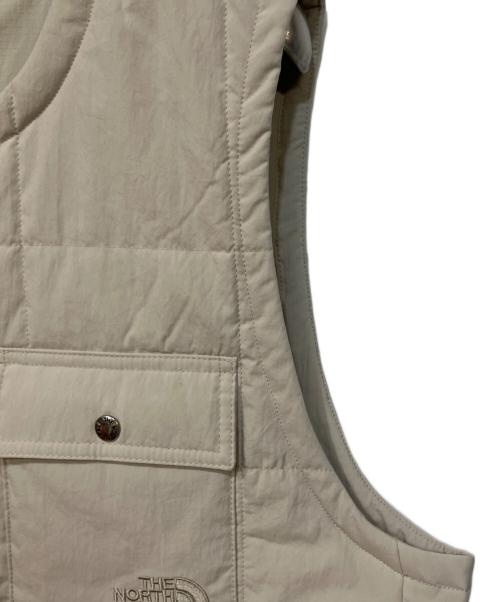 THE NORTH FACE（ザ ノース フェイス）THE NORTH FACE (ザ ノース フェイス) アウトドアウェア(メドウウォームベスト) ベージュ サイズ:SIZE Mの古着・服飾アイテム