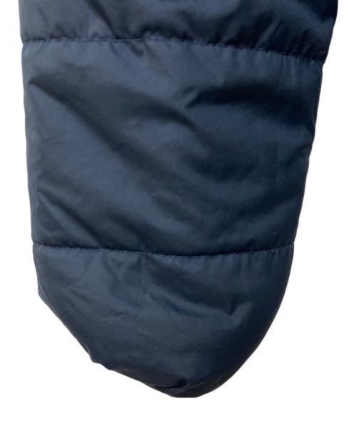 Patagonia（パタゴニア）Patagonia (パタゴニア) リバーシブル・レディ・フレディ・フーディ ネイビー×ベージュ サイズ:SIZE XXLの古着・服飾アイテム