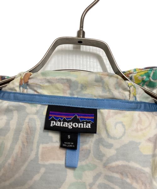 Patagonia（パタゴニア）Patagonia (パタゴニア) ファンホッガーズ・アノラックパーカー マルチカラー サイズ:Sの古着・服飾アイテム