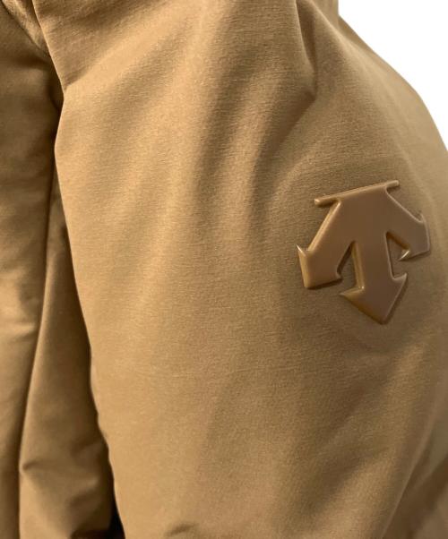 DESCENTE（デサント）DESCENTE (デサント) アウトドアウェア(ジャケット) キャメル サイズ:SIZE　Mの古着・服飾アイテム