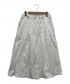 masuエムエーエスユー）の古着「LUCIE PLEATED SHORTS」｜ホワイト