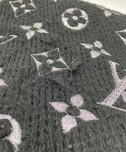 LOUIS VUITTON（ルイ ヴィトン）LOUIS VUITTON (ルイ ヴィトン) エシャルプロゴマニアシャイン マフラー　	モノグラム ブラック サイズ:-の古着・服飾アイテム