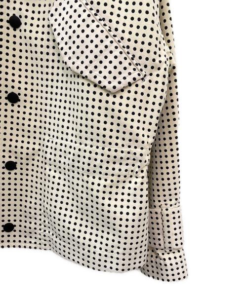 ISSEY MIYAKE（イッセイミヤケ）ISSEY MIYAKE (イッセイミヤケ) パンチングジャケット アイボリー サイズ:2の古着・服飾アイテム