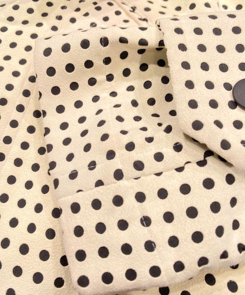 ISSEY MIYAKE（イッセイミヤケ）ISSEY MIYAKE (イッセイミヤケ) パンチングジャケット アイボリー サイズ:2の古着・服飾アイテム