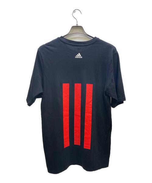 KITH（キス）KITH (キス) adidas (アディダス) プリントTシャツ ブラック サイズ:Mの古着・服飾アイテム