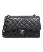 CHANELシャネル）の古着「マトラッセ30 クラシック ラージ Wフラップ ショルダーバッグ/Classic Large Double Flap Shoulder Bag Matelassé 30」｜ブラック/シルバー金具
