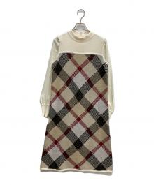 BLUE LABEL CRESTBRIDGE（ブルーレーベルクレストブリッジ）の古着「ニットワンピース」｜ベージュ