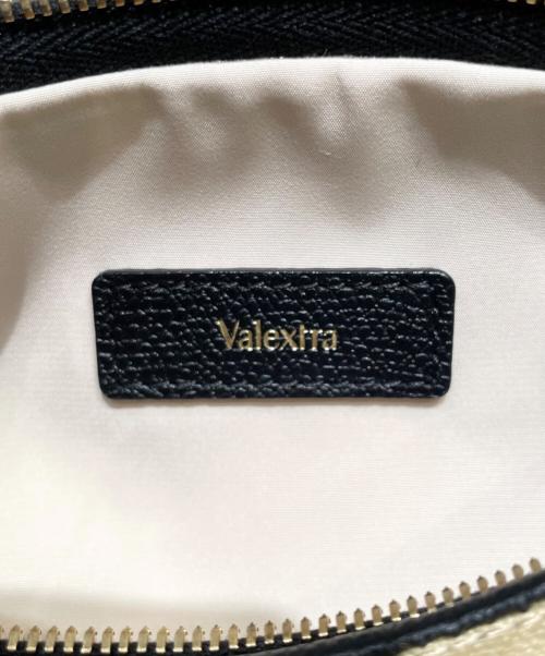 Valextra（ヴァレクストラ）Valextra (ヴァレクストラ) バケットバッグ マイクロ ラフィア ナチュラル×ブラックの古着・服飾アイテム