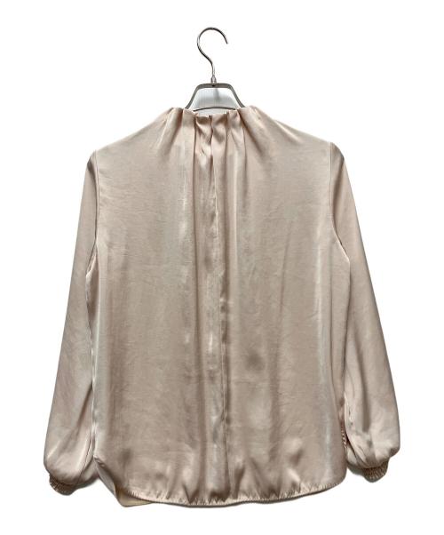 SHIPS（シップス）SHIPS (シップス) ヴィンテージサテンネックギャザーブラウス ベージュ サイズ:FREEの古着・服飾アイテム