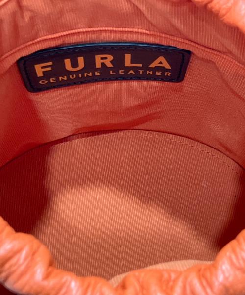 FURLA（フルラ）FURLA (フルラ) GIOVE MINI BUCKET BAG オレンジの古着・服飾アイテム