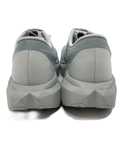 NEW BALANCE（ニューバランス）NEW BALANCE (ニューバランス) District Vision (ディストリクトヴィジョン) スニーカー ライトグレー サイズ:27 未使用品の古着・服飾アイテム