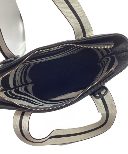 ANNE COQUINE（アンコキーヌ）ANNE COQUINE (アンコキーヌ) ゼブラ柄トートバック ブラックの古着・服飾アイテム