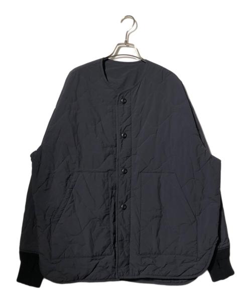 Hakuu（ハク）Hakuu (ハク) QUILT JK WITH DOWN HOODブルゾン//ダウンジャケット  グレー サイズ:Sの古着・服飾アイテム