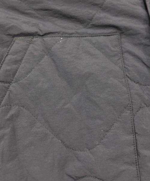 Hakuu（ハク）Hakuu (ハク) QUILT JK WITH DOWN HOODブルゾン//ダウンジャケット  グレー サイズ:Sの古着・服飾アイテム