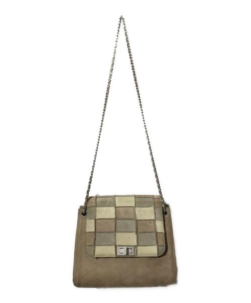 CHANEL（シャネル）CHANEL (シャネル) チェーンショルダーバッグ ベージュの古着・服飾アイテム