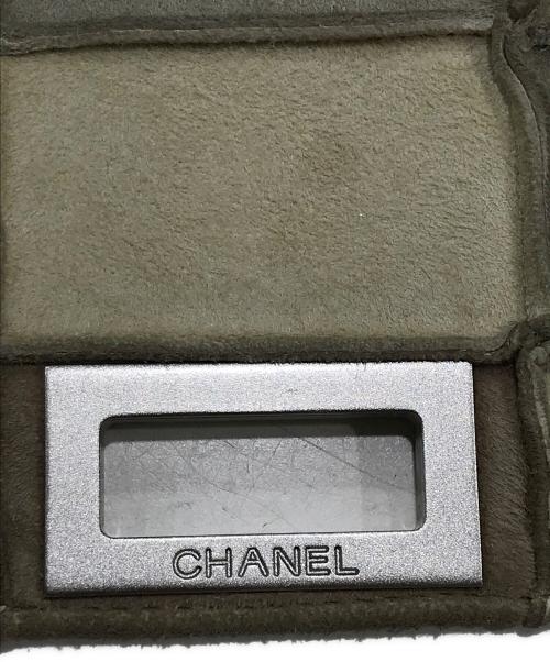 CHANEL（シャネル）CHANEL (シャネル) チェーンショルダーバッグ ベージュの古着・服飾アイテム