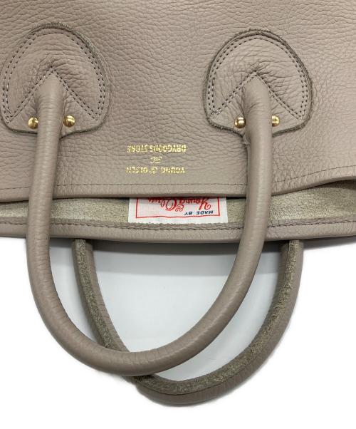 YOUNG & OLSEN The DRYGOODS STORE（ヤングアンドオルセン ザ ドライグッズストア）YOUNG & OLSEN The DRYGOODS STORE (ヤングアンドオルセン ザ ドライグッズストア) レザートートバッグ ベージュ サイズ:-の古着・服飾アイテム