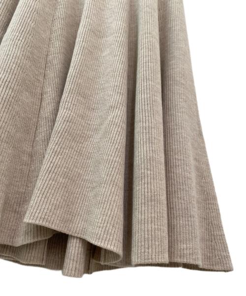 MUSE de Deuxieme Classe（ミューズ ドゥーズィエム クラス）MUSE de Deuxieme Classe (ミューズ ドゥーズィエム クラス) BOND RIB FLARE スカート ベージュ サイズ:Freeの古着・服飾アイテム
