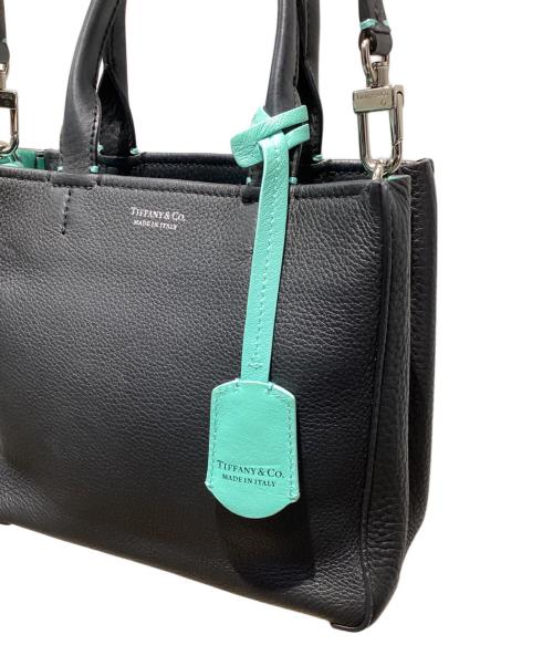 TIFFANY & Co.（ティファニー）Tiffany & Co. (ティファニー) 2WAYハンドバッグ ブラック/ティファニーブルーの古着・服飾アイテム