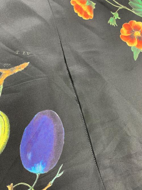 CABAN（キャバン）CABAN (キャバン) シルクGreen Showerプリントキャミソールワンピース ブラック サイズ:Fの古着・服飾アイテム