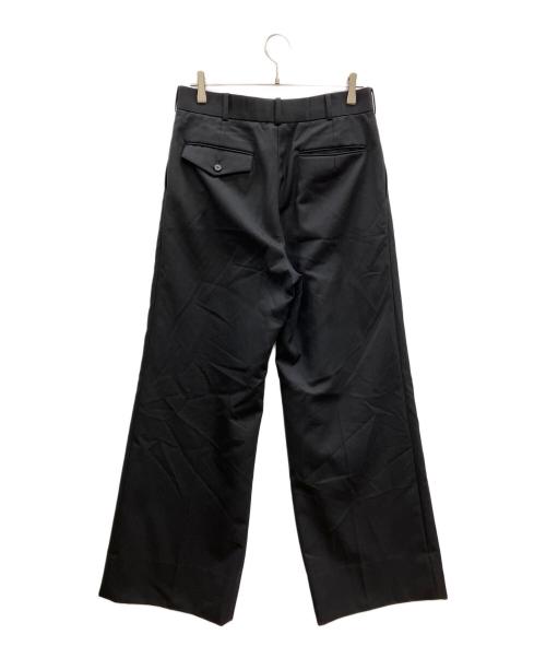 JOHN LAWRENCE SULLIVAN（ジョン ローレンス サリバン）JOHN LAWRENCE SULLIVAN (ジョン ローレンス サリバン) WOOL GABARDINE FOLDED WIDE TROUSERS ブラック サイズ:46の古着・服飾アイテム