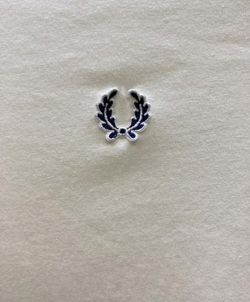 FRED PERRY（フレッドペリー）FRED PERRY (フレッドペリー) テープドリンガーTシャツ ホワイト サイズ:Lの古着・服飾アイテム
