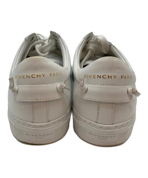 GIVENCHY（ジバンシィ）GIVENCHY (ジバンシィ) レザースニーカー ホワイト サイズ:38の古着・服飾アイテム
