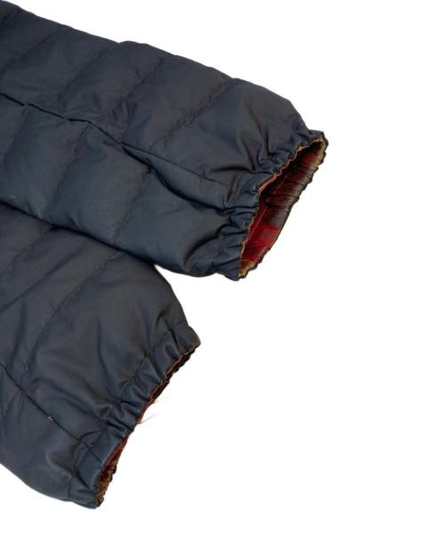 BLUE LABEL CRESTBRIDGE（ブルーレーベルクレストブリッジ）BLUE LABEL CRESTBRIDGE (ブルーレーベルクレストブリッジ) リバーシブルダウンジャケット ブラック サイズ:SIZE 38の古着・服飾アイテム