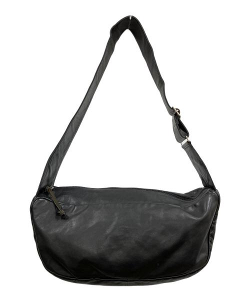 Y's（ワイズ）Y's (ワイズ) SEMI GLOSS SOFT LEATHER LEATHER BODY BAG ブラックの古着・服飾アイテム