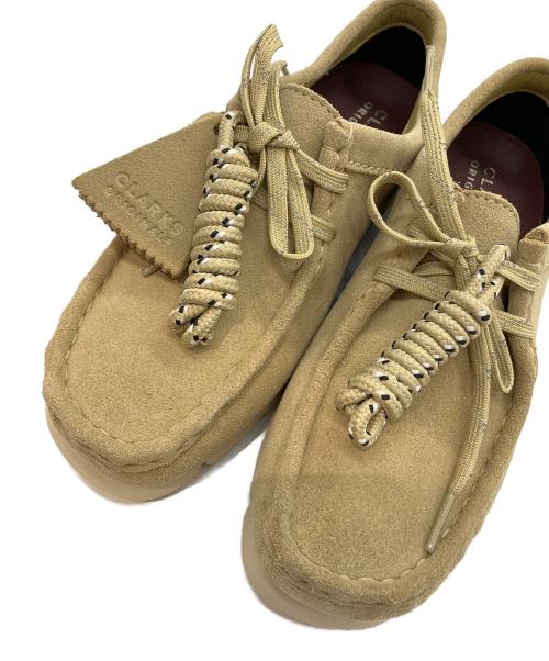 CLARKS（クラークス）CLARKS (クラークス) Wallabee GTX ベージュ サイズ:39の古着・服飾アイテム