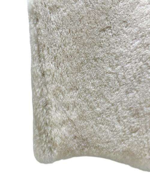 Whim Gazette（ウィムガゼット）Whim Gazette (ウィムガゼット) ムートンフードジレ オフホワイト サイズ:Fの古着・服飾アイテム