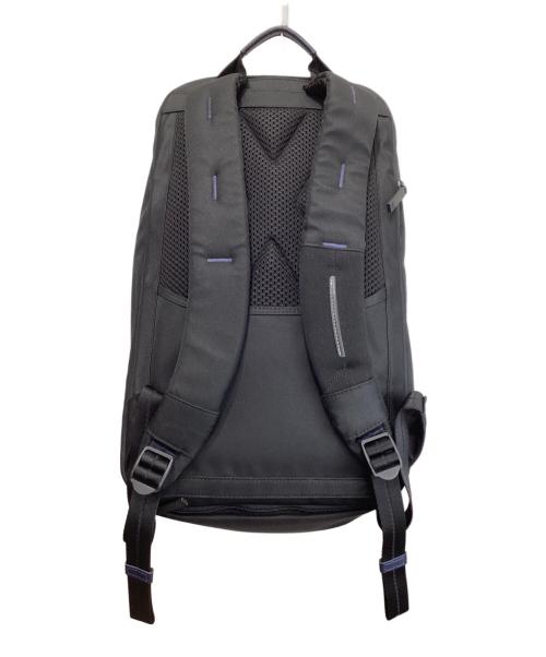 TUMI（トゥミ）TUMI (トゥミ) TAHOE フィンチ バックパック グレー×ブラックの古着・服飾アイテム