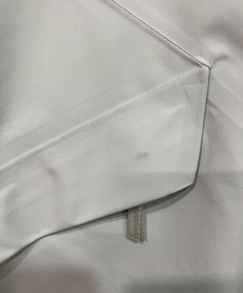 ARC'TERYX（アークテリクス）ARC'TERYX (アークテリクス) アウトドアウェア(アンドラコート) ライトグレー サイズ:SIZE Sの古着・服飾アイテム