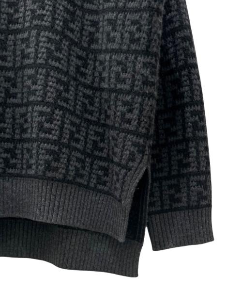 FENDI（フェンディ）FENDI (フェンディ) FFロゴ ズッカ柄 カシミヤ 長袖ニット グレー サイズ:38の古着・服飾アイテム