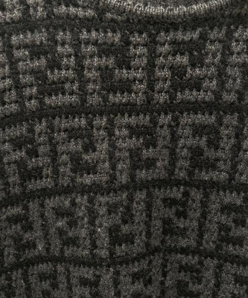 FENDI（フェンディ）FENDI (フェンディ) FFロゴ ズッカ柄 カシミヤ 長袖ニット グレー サイズ:38の古着・服飾アイテム