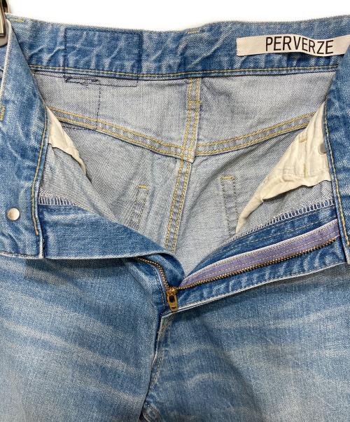 PERVERZE（パーバーズ）PERVERZE (パーバーズ) デニムパンツ ブルーの古着・服飾アイテム