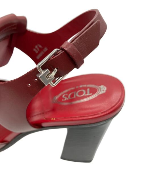 TOD'S（トッズ）TOD'S (トッズ) レザータッセルサンダル レッド サイズ:371/2の古着・服飾アイテム
