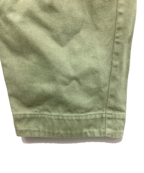 maison kitsune（メゾンキツネ）MAISON KITSUNE (メゾンキツネ) Belted Denim Pants Relaxed Cargo Jeans オリーブ サイズ:29 未使用品の古着・服飾アイテム