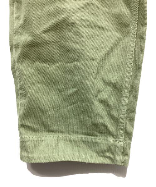 maison kitsune（メゾンキツネ）MAISON KITSUNE (メゾンキツネ) Belted Denim Pants Relaxed Cargo Jeans オリーブ サイズ:29 未使用品の古着・服飾アイテム
