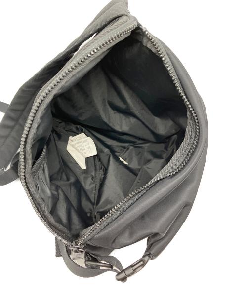 Onitsuka Tiger（オニツカタイガー）Onitsuka Tiger (オニツカタイガー) MINI BACK PACK ブラックの古着・服飾アイテム
