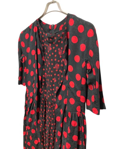 COMME des GARCONS（コムデギャルソン）COMME des GARCONS (コムデギャルソン) レーヨンポリ ドットワンピース レッド×ブラック サイズ:XSの古着・服飾アイテム
