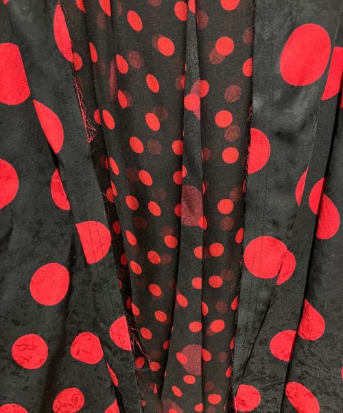 COMME des GARCONS（コムデギャルソン）COMME des GARCONS (コムデギャルソン) レーヨンポリ ドットワンピース レッド×ブラック サイズ:XSの古着・服飾アイテム