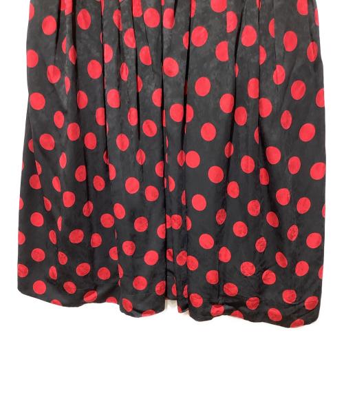 COMME des GARCONS（コムデギャルソン）COMME des GARCONS (コムデギャルソン) レーヨンポリ ドットワンピース レッド×ブラック サイズ:XSの古着・服飾アイテム
