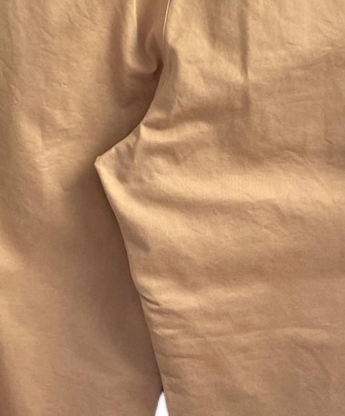 AURALEE（オーラリー）AURALEE (オーラリー) WASHED FINX CHINO ONE-TUCK PANTS ベージュ サイズ:6の古着・服飾アイテム