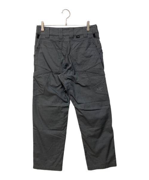 ARC'TERYX LEAF（アークテリクスリーフ）ARC'TERYX LEAF (アークテリクスリーフ) アウトドアウェア(エクスファンクショナルパンツAR Gen2) グレー サイズ:SIZE 30の古着・服飾アイテム