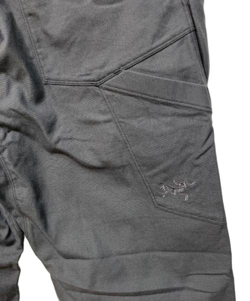 ARC'TERYX LEAF（アークテリクスリーフ）ARC'TERYX LEAF (アークテリクスリーフ) アウトドアウェア(エクスファンクショナルパンツAR Gen2) グレー サイズ:SIZE 30の古着・服飾アイテム