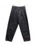 Graphpaper（グラフペーパー）の古着「Colorfast Denim Two Tuck Tapered Pants」｜インディゴ